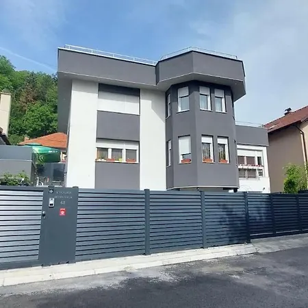 Apartments Villa Berta Tuzla Exterior photo